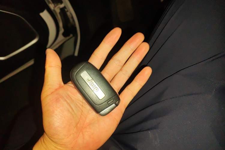 Used Jeep Compass 2017 200T Automatic Family Edition Vehicle Key
