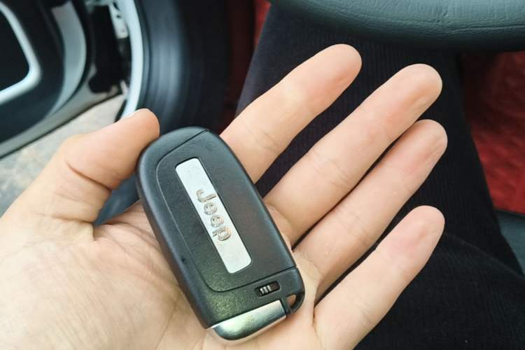 Used Jeep Compass 2017 200T Automatic Family Edition Vehicle Key