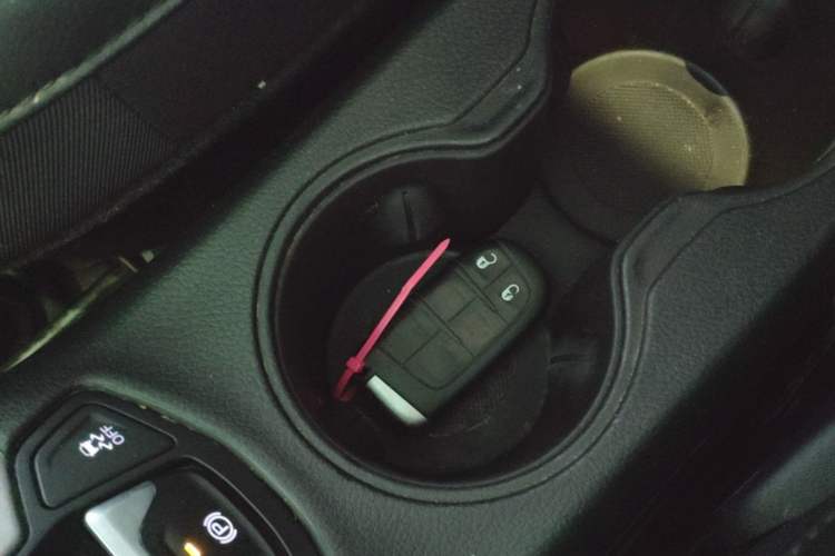 Used Jeep Compass 2017 200T Automatic Family Edition Vehicle Key