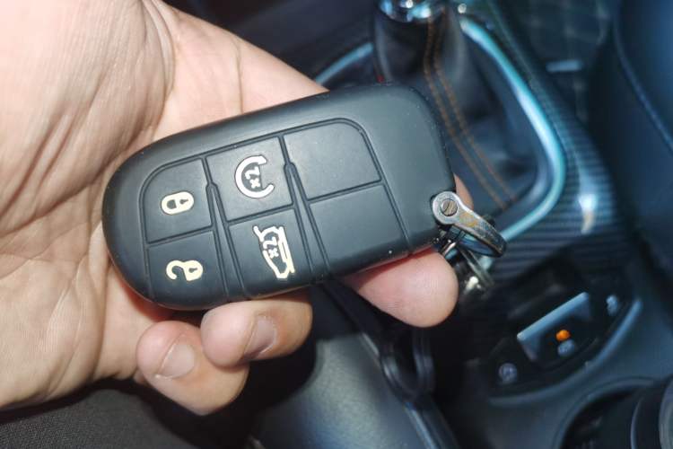 Used Jeep Compass 2017 200T Automatic Family Edition Vehicle Key
