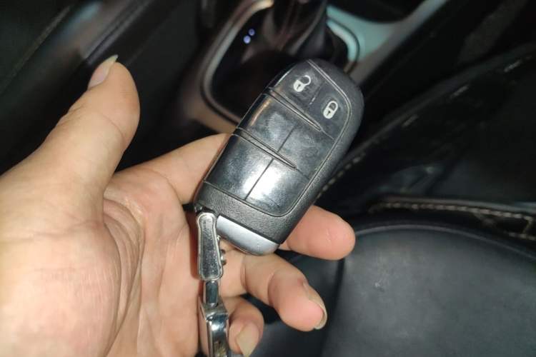Used Jeep Compass 2017 200T Automatic Family Edition Vehicle Key