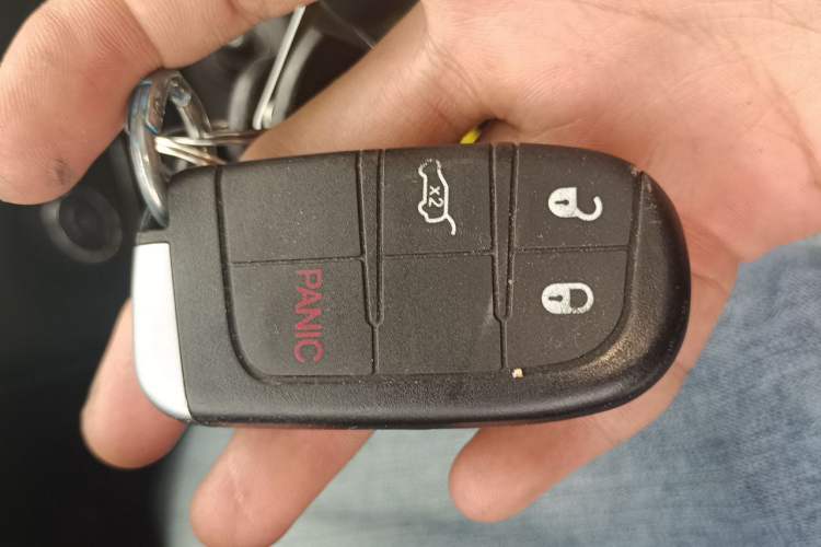 Used Jeep Compass 2017 200T Automatic Family Edition Vehicle Key