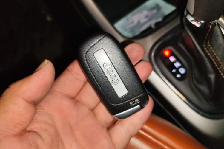 Used Jeep Compass 2017 200T Automatic Family Edition Vehicle Key