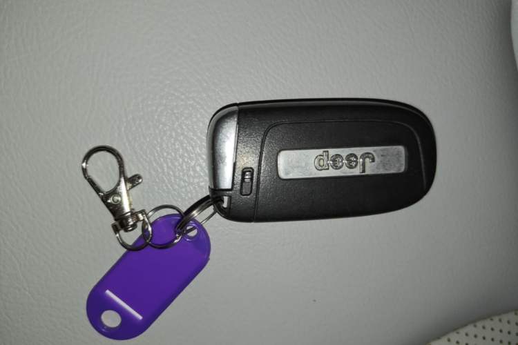 Used Jeep Compass 2017 200T Automatic Family Edition Vehicle Key