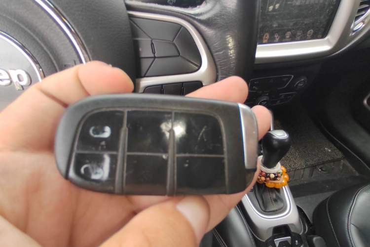 Used Jeep Compass 2017 200T Automatic Family Edition Vehicle Key
