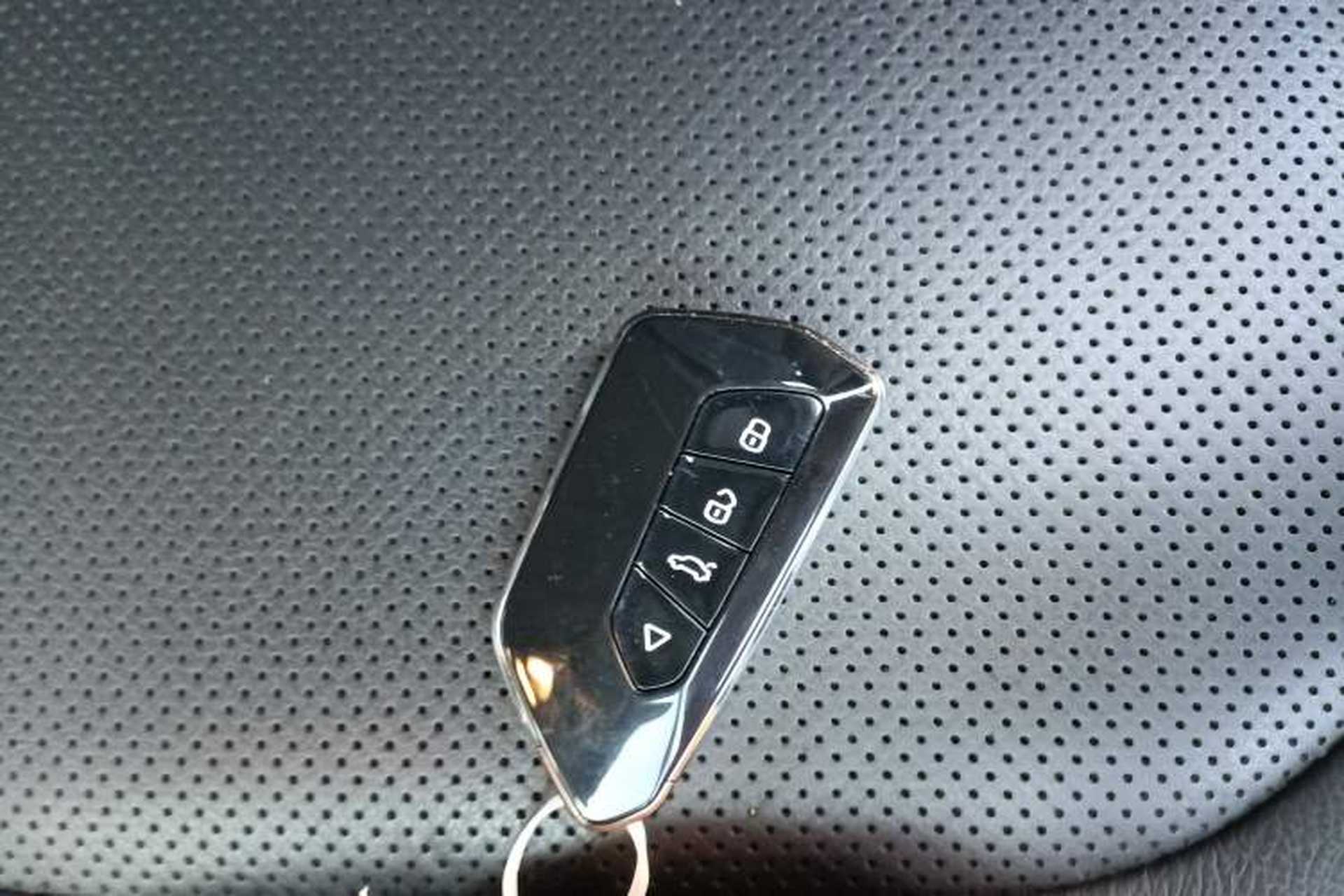 Used Jeep Compass 2017 200TS Automatic High-Performance All-Wheel Drive Edition Vehicle Key