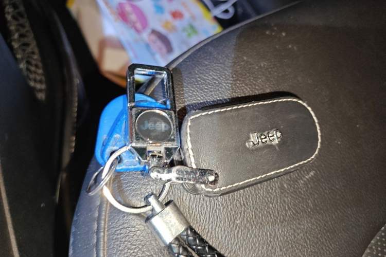 Used Jeep Compass 2017 200T Automatic Family Edition Vehicle Key