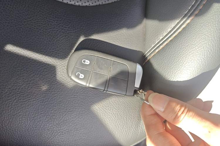 Used Jeep Compass 2017 200T Automatic Family Edition Vehicle Key
