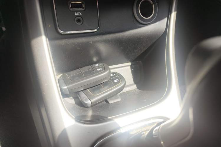 Used Jeep Compass 2017 200T Automatic Family Edition Vehicle Key