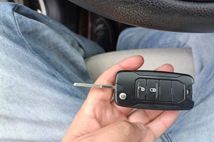 Used Jeep Compass 2017 200T Automatic Enjoyment Version Vehicle Key