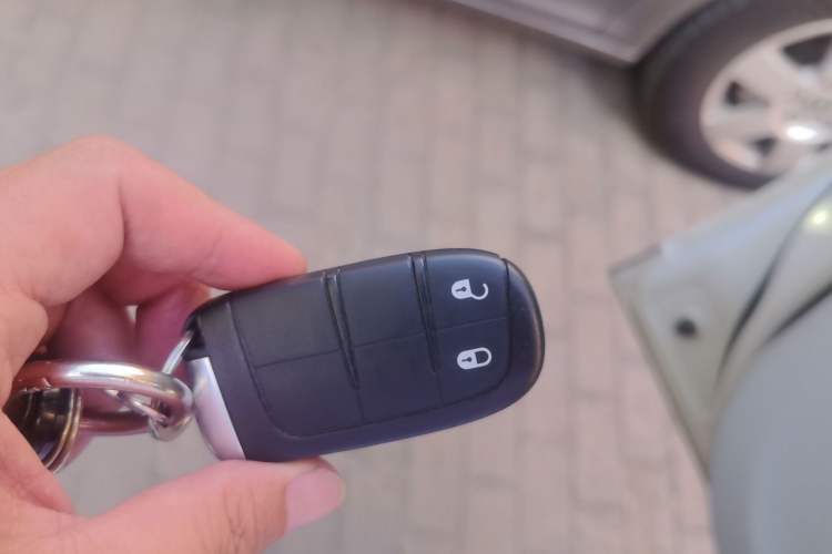 Used Jeep Compass 2017 200T Automatic Family Edition Vehicle Key