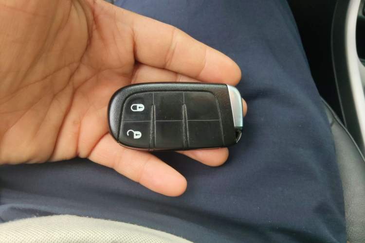 Used Jeep Compass 2017 200T Automatic Family Edition Vehicle Key
