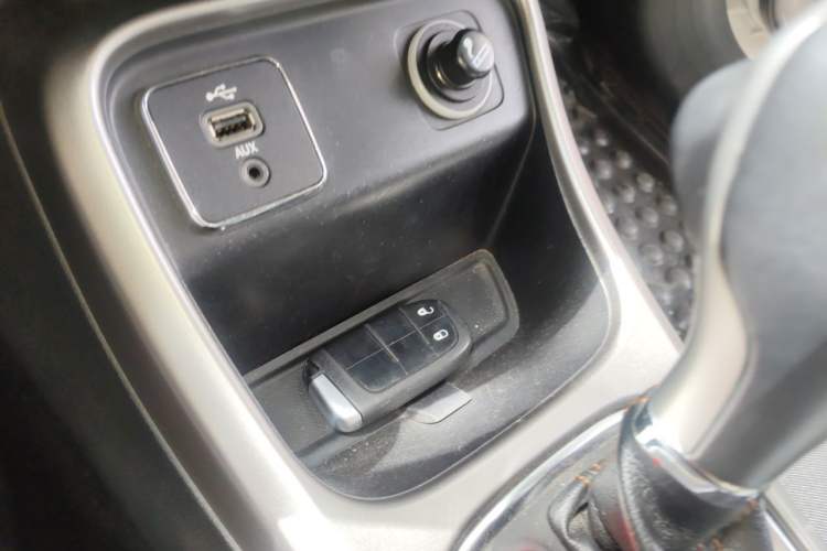 Used Jeep Compass 2017 200T Automatic Family Edition Vehicle Key