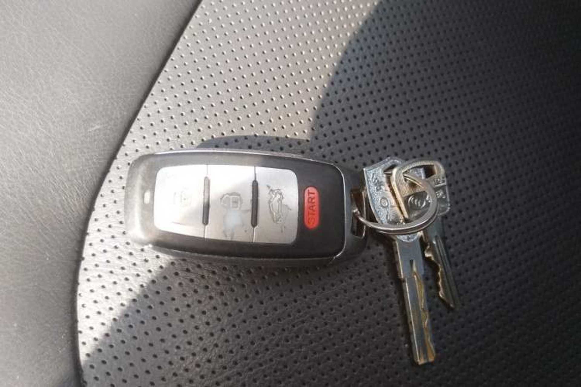 Used Jeep Compass 2017 200T Automatic Family Edition Vehicle Key