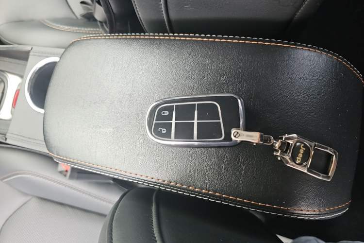 Used Jeep Compass 2017 200T Automatic Family Edition Vehicle Key