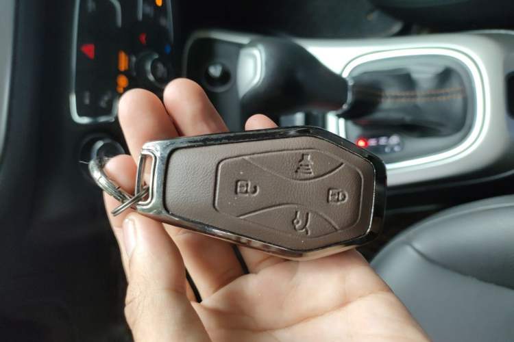 Used Jeep Compass 2017 200T Automatic Family Edition Vehicle Key