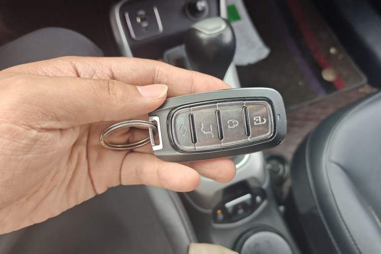 Used Jeep Compass 2017 200T Automatic Family Edition Vehicle Key