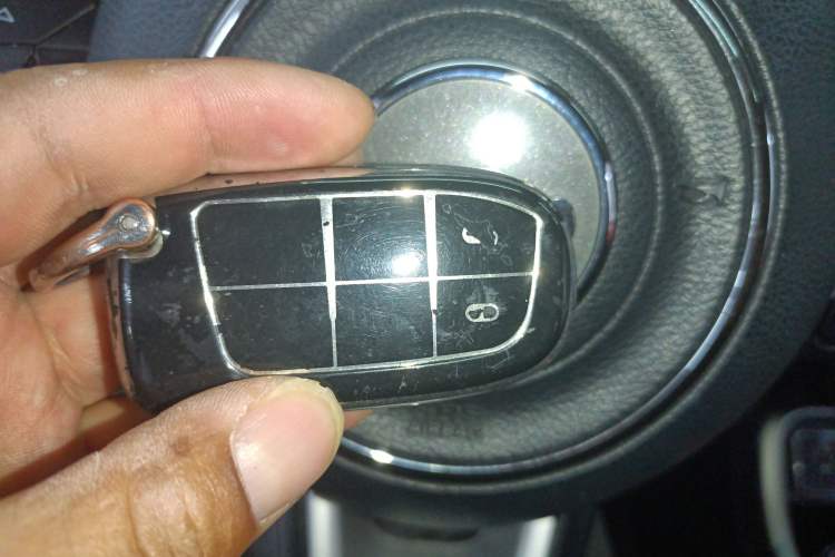 Used Jeep Compass 2017 200T Automatic Family Edition Vehicle Key