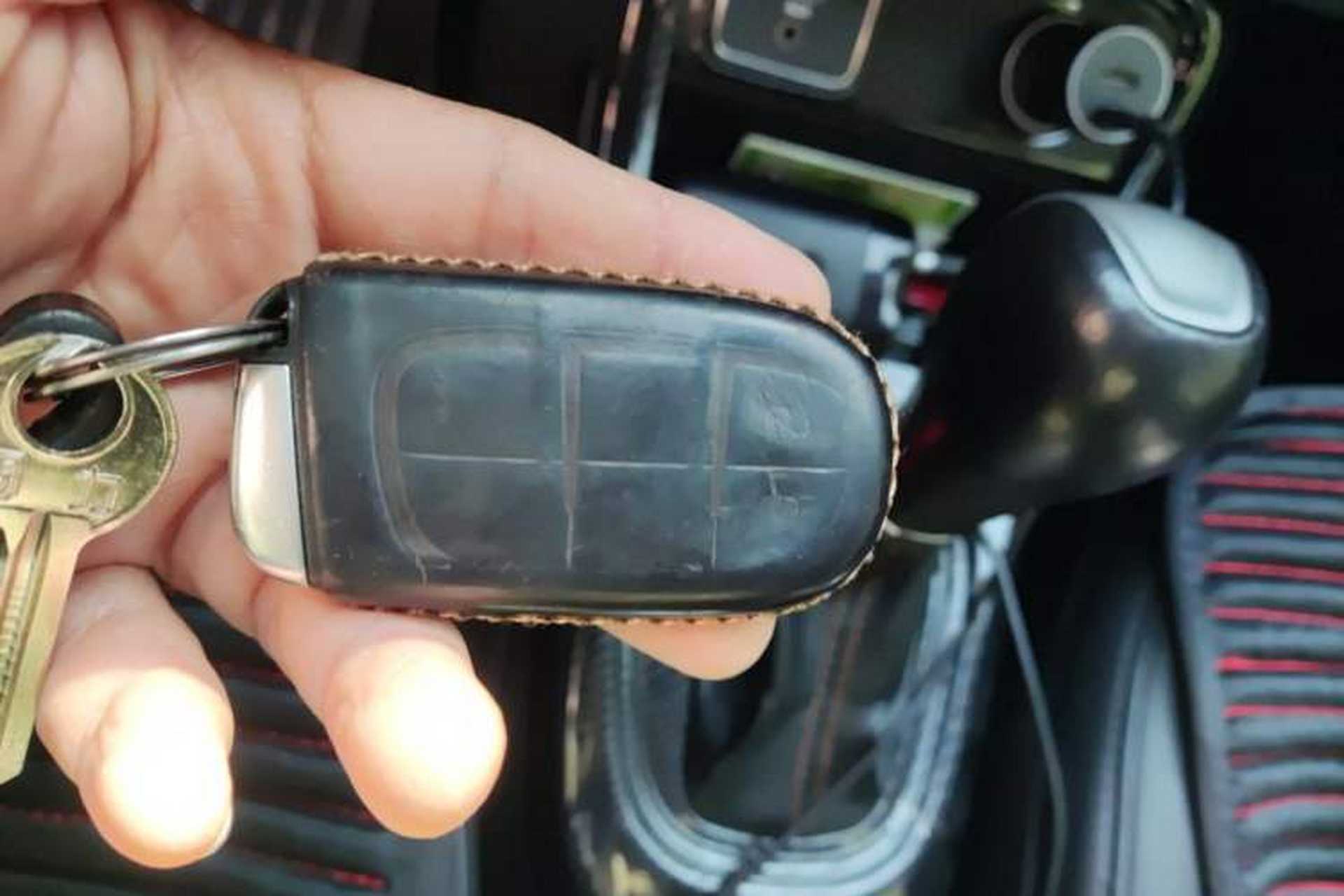 Used Jeep Compass 2017 200T Automatic Family Edition Vehicle Key