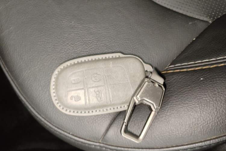 Used Jeep Compass 2017 200T Automatic Family Edition Vehicle Key