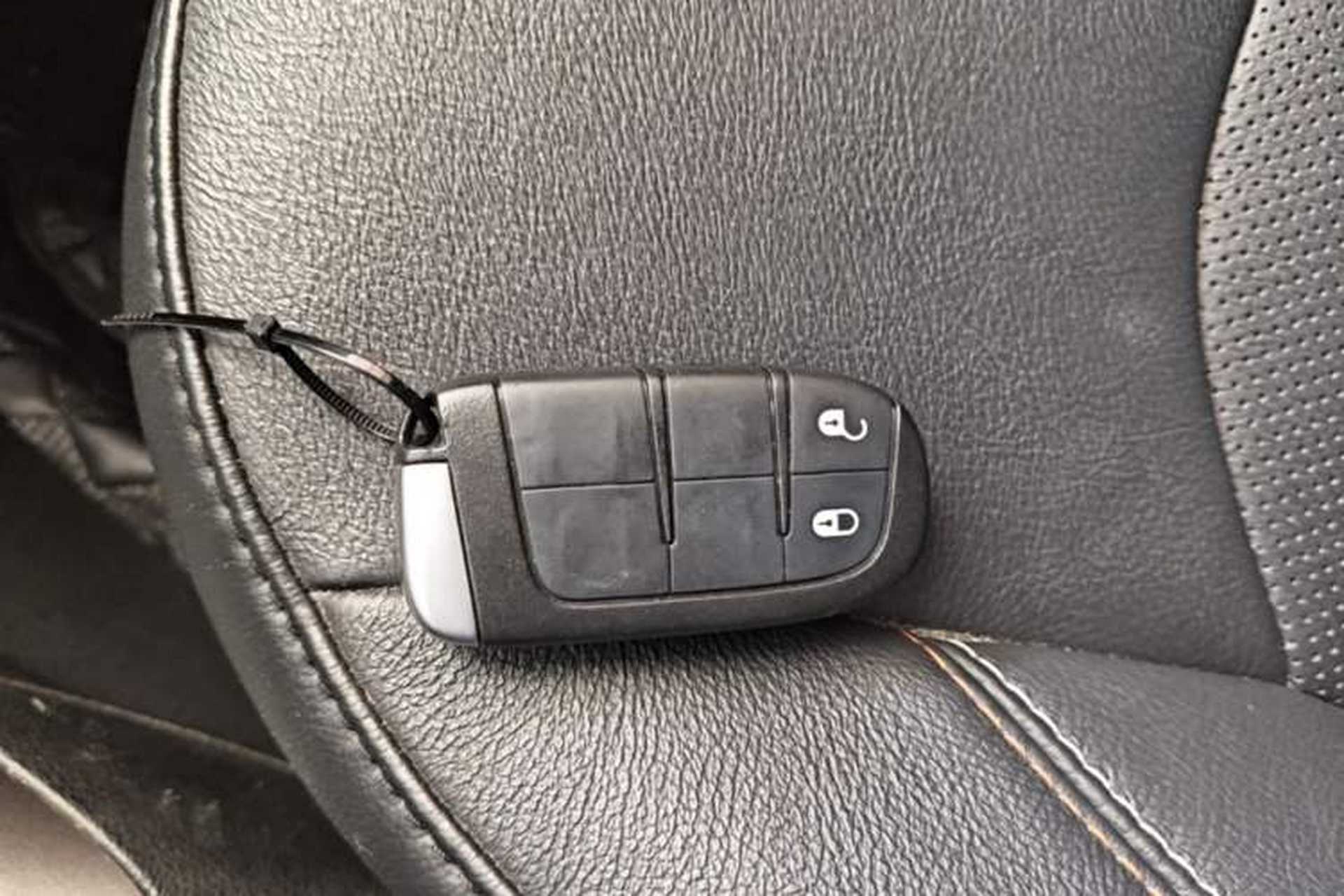 Used Jeep Compass 2017 200T Automatic Family Edition Vehicle Key