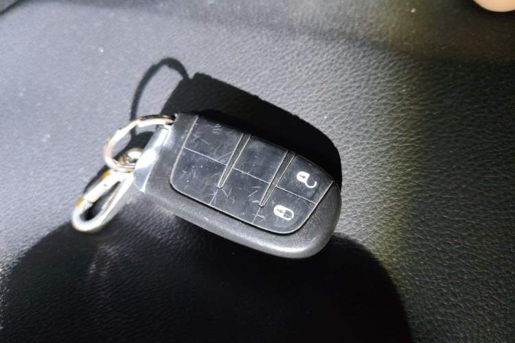 Used Jeep Compass 2017 200T Automatic Family Edition Vehicle Key