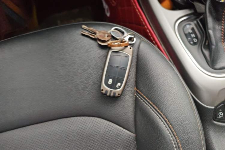 Used Jeep Compass 2017 200T Automatic Family Edition Vehicle Key
