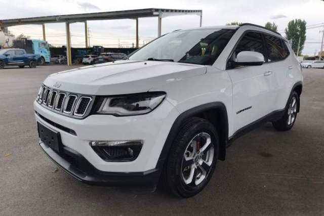 Jeep Compass 2017 200T Automatic Family Edition usado