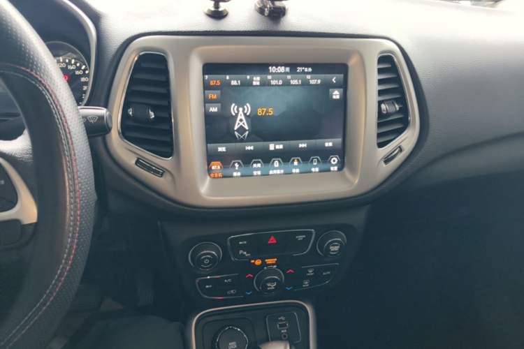 Used Jeep Compass 2019 200T Automatic Family Enjoyment Four-Wheel Drive - Connected Large Screen Version Audio And AC Panel