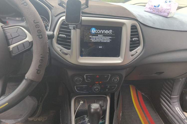 Used Jeep Compass 2019 200T Automatic Family Edition - Connected Large Screen Version Audio And AC Panel
