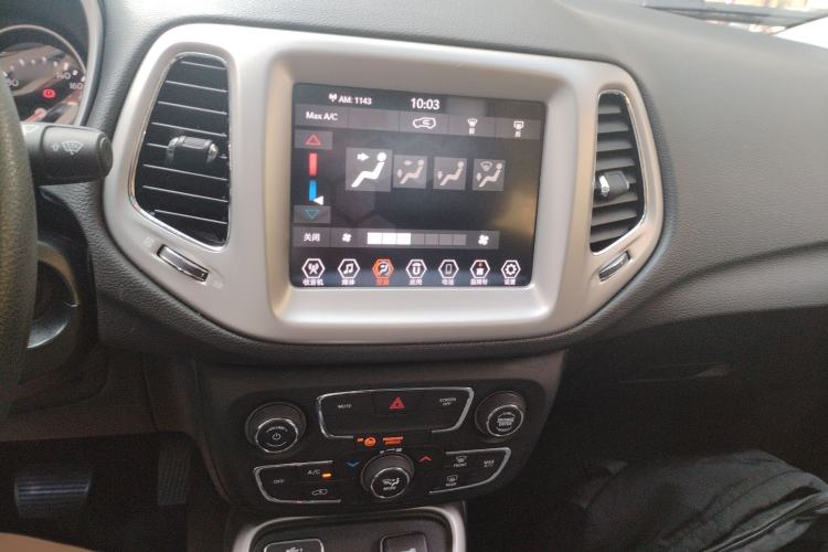Used Jeep Compass 2019 220T Automatic Enjoyment Version Audio And AC Panel