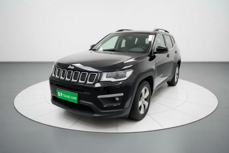 Jeep Compass 2019 200T Automatic Family Edition - Connected Large Screen Version с пробегом Guazi used car, China used car export, Used car for sale, Used cars, Cheapest cars for sale