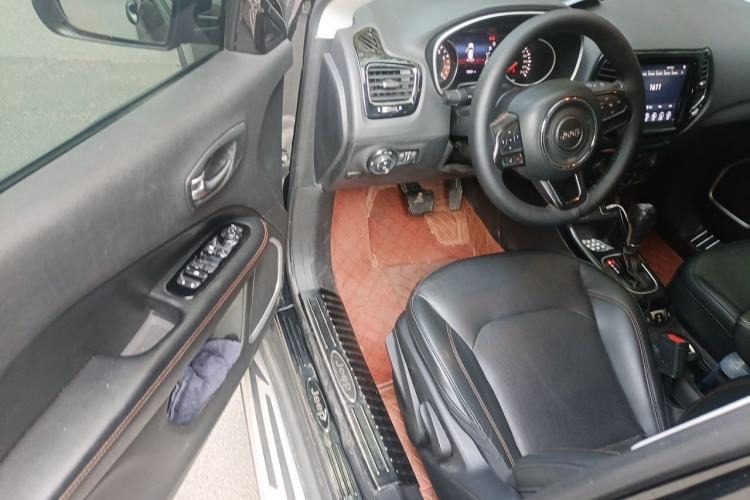 Used Jeep Compass 2019 220T Automatic Family Edition Driver Seat