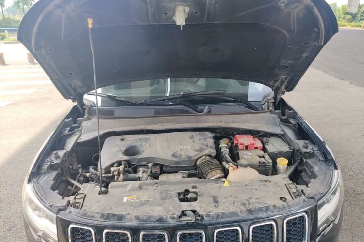 Used Jeep Compass 2019 220T Automatic Family Edition Engine Bay