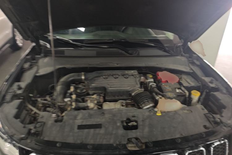 Used Jeep Compass 2019 220T Automatic Family Edition Engine Bay
