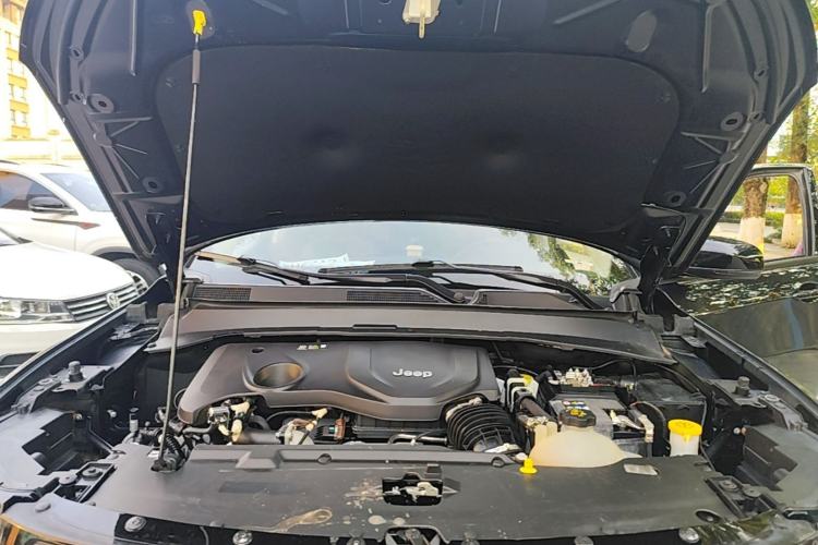 Used Jeep Compass 2019 220T Automatic Enjoyment Version Engine Bay