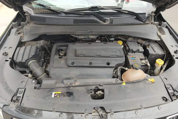 Used Jeep Compass 2019 200T Automatic Family Edition - Connected Large Screen Version Engine Bay