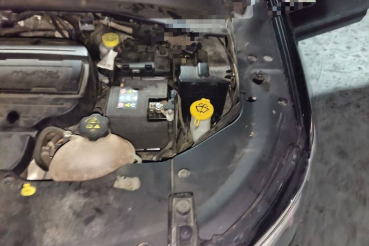 Used Jeep Compass 2019 200T Automatic Family Edition - Connected Large Screen Version Engine Bay Left
