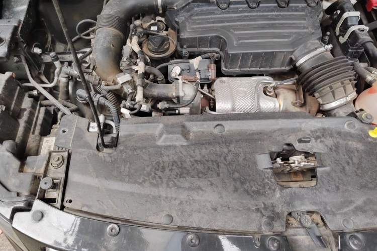 Used Jeep Compass 2019 220T Automatic Family Edition Engine Bay Right