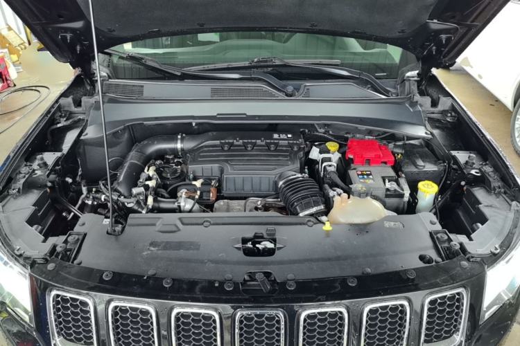Used Jeep Compass 2019 220T Automatic Family Edition Engine Bay