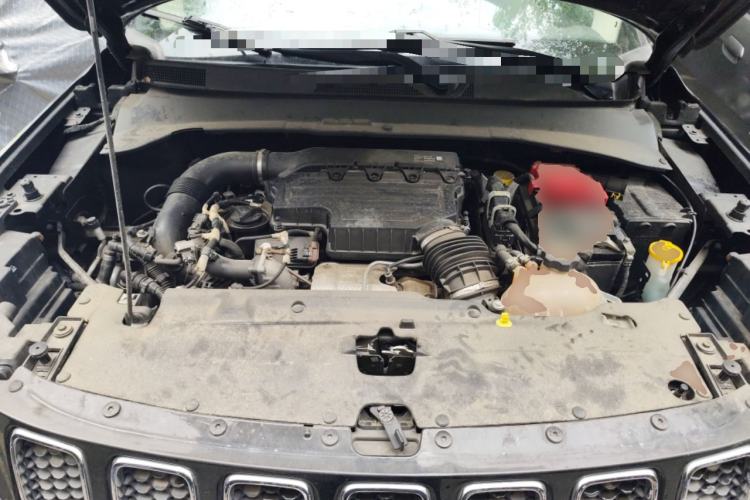 Used Jeep Compass 2019 220T Automatic Family Edition Engine Bay