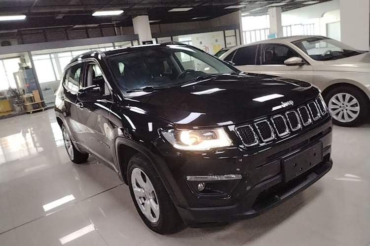 Used Jeep Compass 2019 200T Automatic Family Edition - Connected Large Screen Version Exterior 1