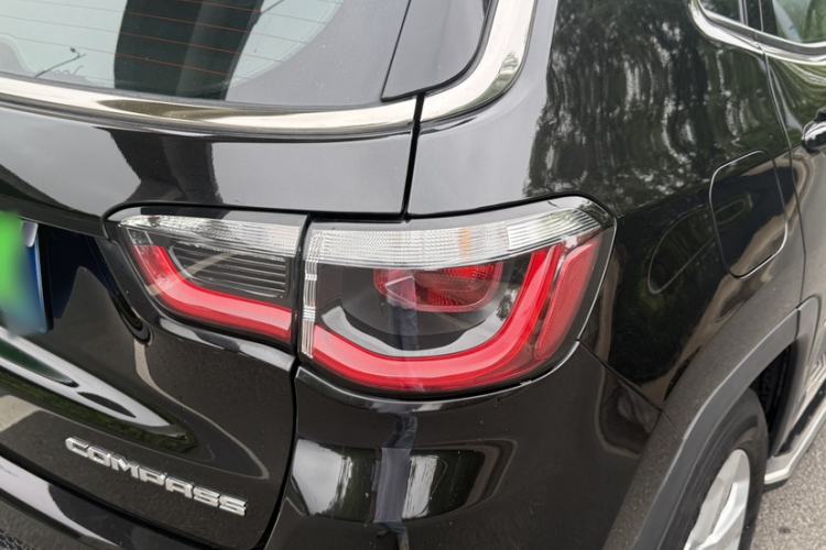 Used Jeep Compass 2019 220T Automatic Enjoyment Version Exterior 10