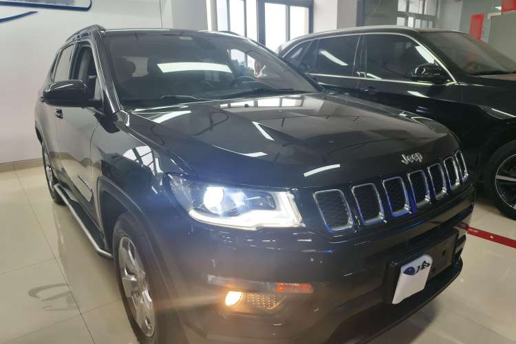 Used Jeep Compass 2019 220T Automatic Family Edition Exterior 2