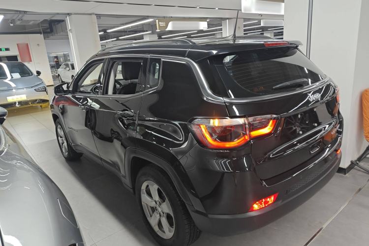 Used Jeep Compass 2019 220T Automatic Family Edition Exterior 3