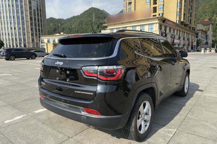 Used Jeep Compass 2019 220T Automatic Enjoyment Version Exterior 4