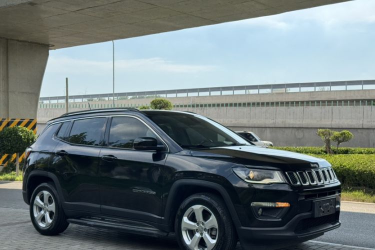 Used Jeep Compass 2019 200T Automatic Family Edition - Connected Large Screen Version Exterior 4