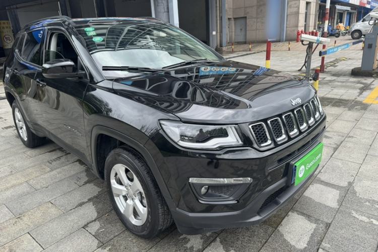 Used Jeep Compass 2019 220T Automatic Family Enjoyment Four-Wheel Drive Edition Exterior 4