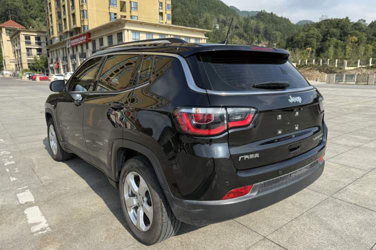 Used Jeep Compass 2019 220T Automatic Enjoyment Version Exterior 6