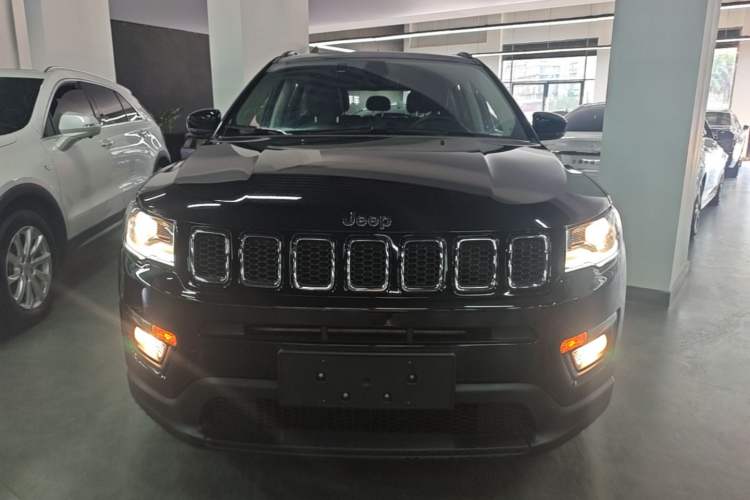 Used Jeep Compass 2019 220T Automatic Family Edition Front